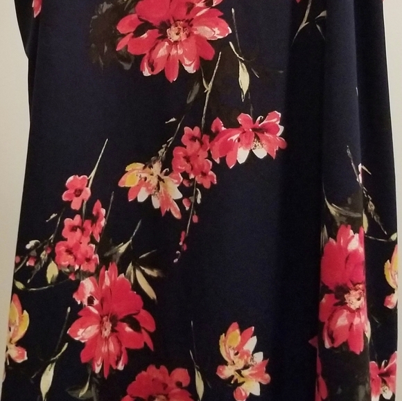 NWT Papermoon Stitchfix Women's Navy Floral Top Sz Lg - Picture 6 of 8
